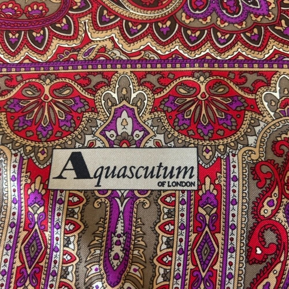 Vibrant Vintage Aquascutum of London Silk Scarf 35" x 35" - Picture 9 of 16
